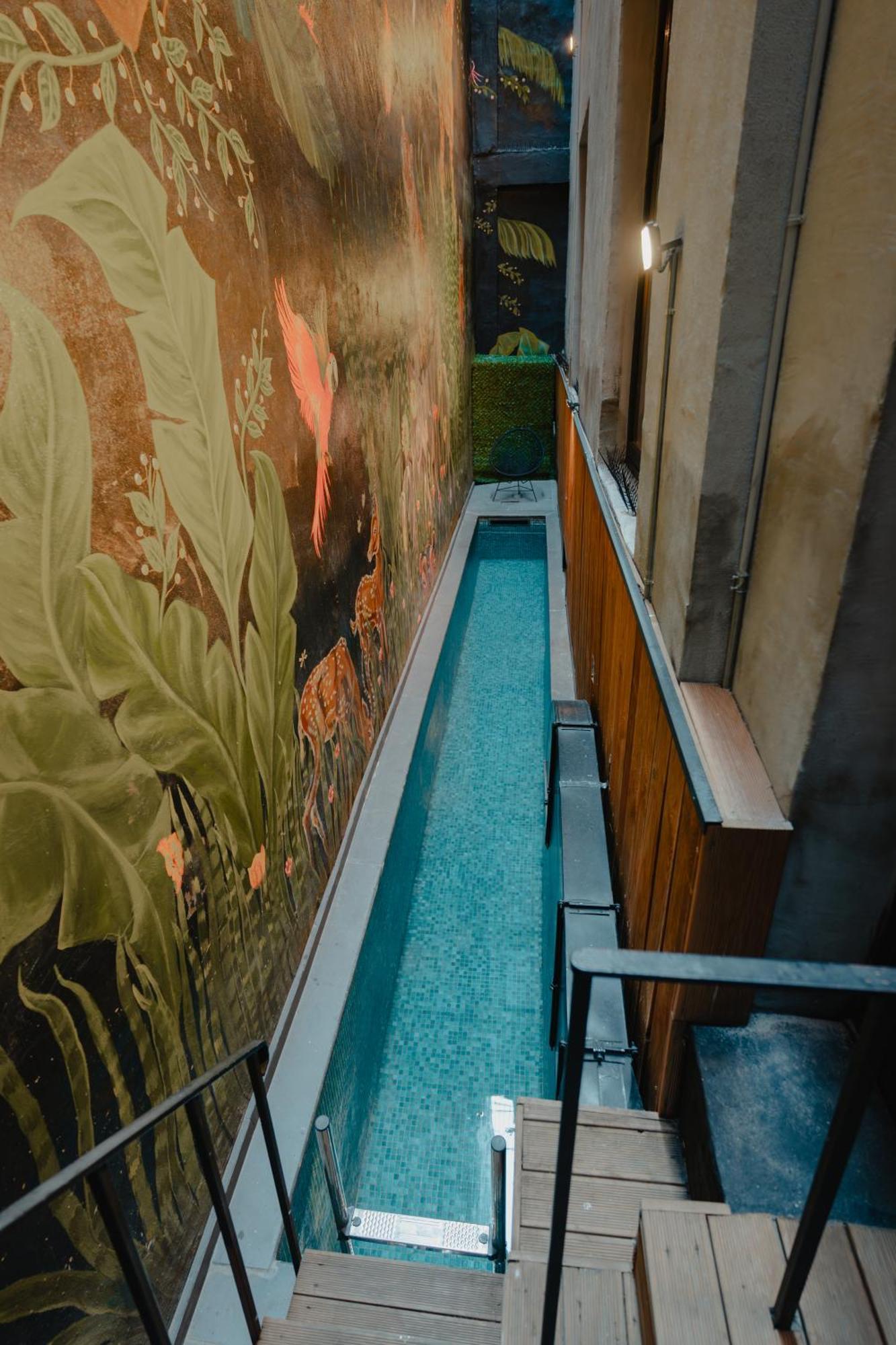 Ruz Hotels 伊斯坦布尔 外观 照片 The water feature